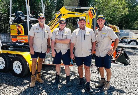 mini excavators in jimboomba